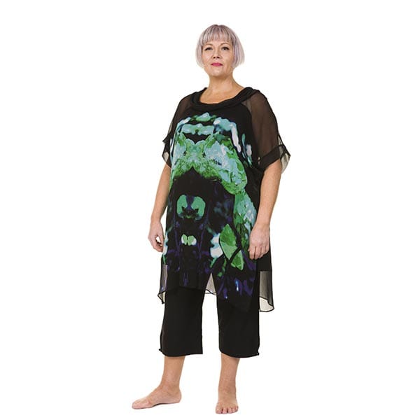 MADELEINE-CHARLES-Seville-print-chiffon-tunic-copyright-ArtistryLtd-idaretobe-08284B