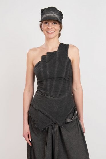 Cold Black Aparato Top