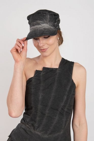Cold Black Hat 