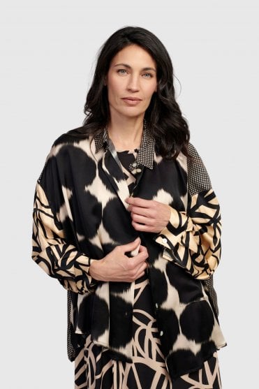 Abstract Serene Blouse