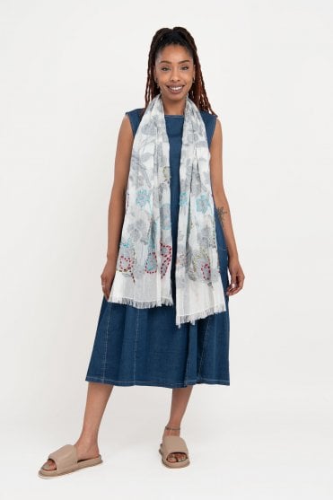 Silver-White Woven Scarf