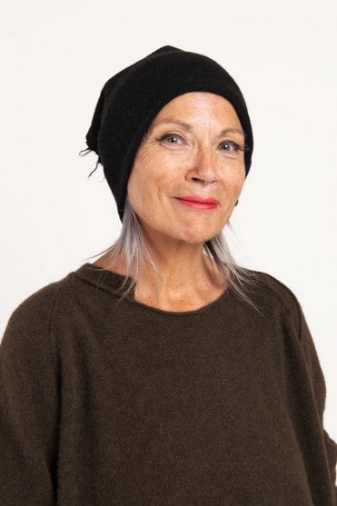 Black Merino-Yak Knitted Hat/Collar